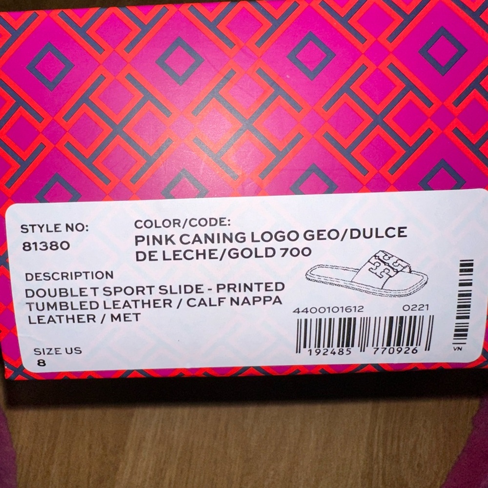 Brand new Tory Burch double t sport slide - Picture 2 of 3